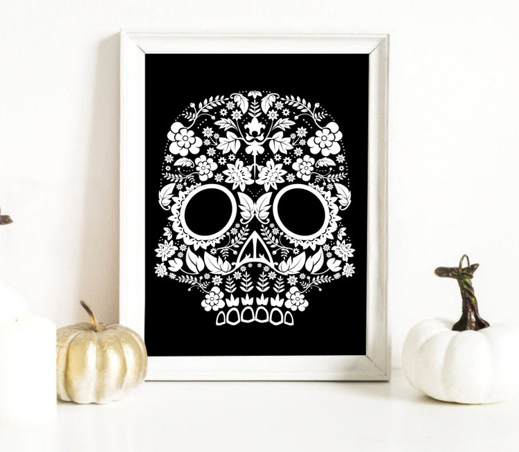 B&W Skull Print